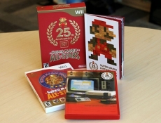 Review Super Mario All-Stars - 25th Anniversary Edition: De inhoud van de bundel: de game zelf, luxe verpakking, soundtrack en het <a href = https://www.mario64.nl/nintendo64_Super_Mario_64.htm target = _blank>Super Mario History-boekje.