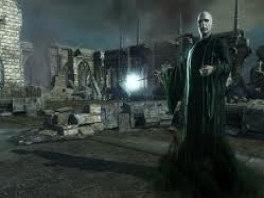 E lá está ele. O monstro do jogo. Voldemort. Já estou a tremer!!!