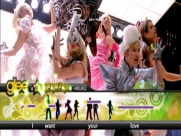 Chantez et dansez sur les plus grands tubes pop comme Bad Romance.