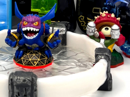 Skylanders Trap Team Character - Fizzy Frenzy Pop Fizz: Afbeelding met speelbare characters